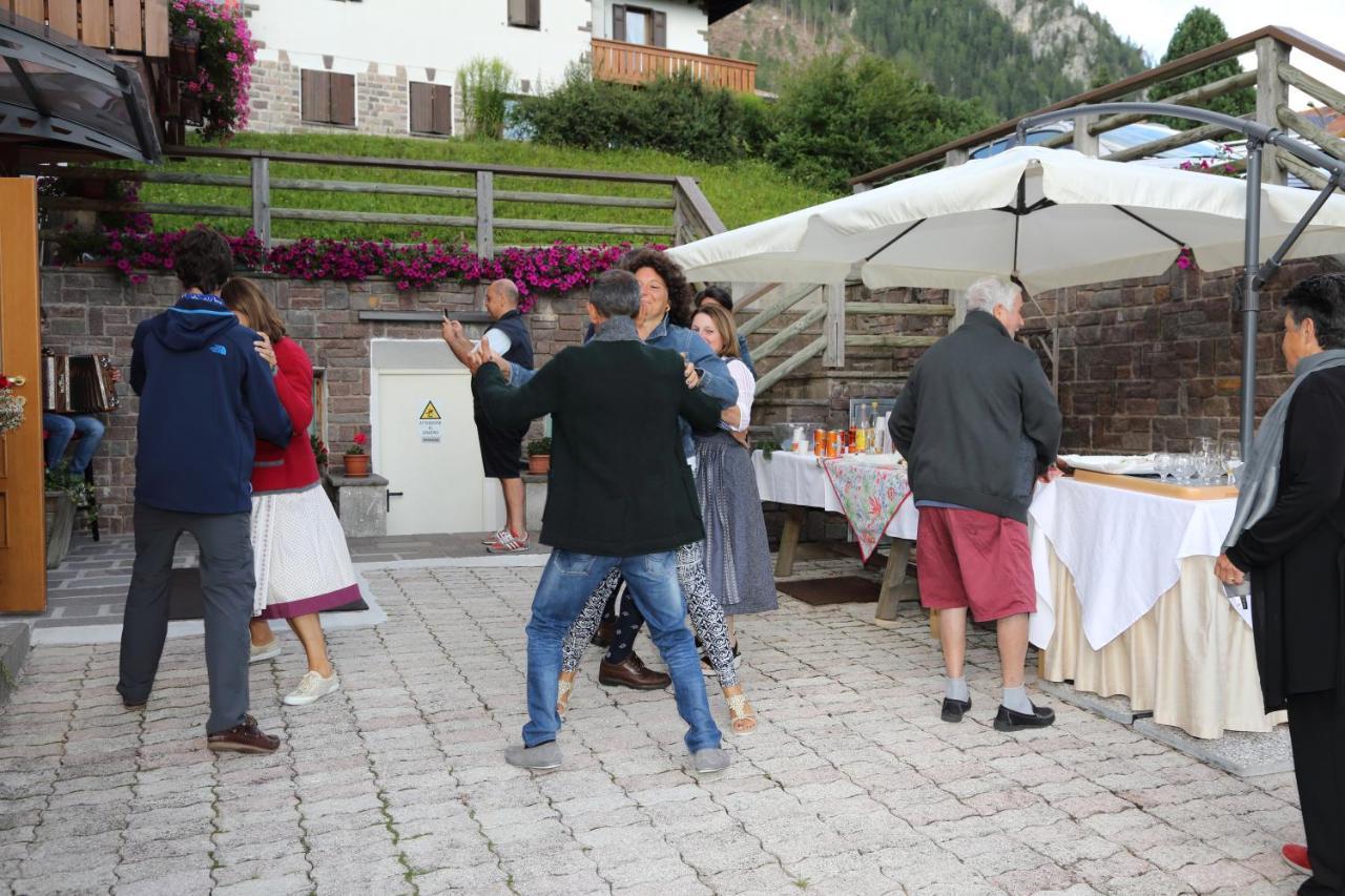 Garni Miravalle Моэна Экстерьер фото
